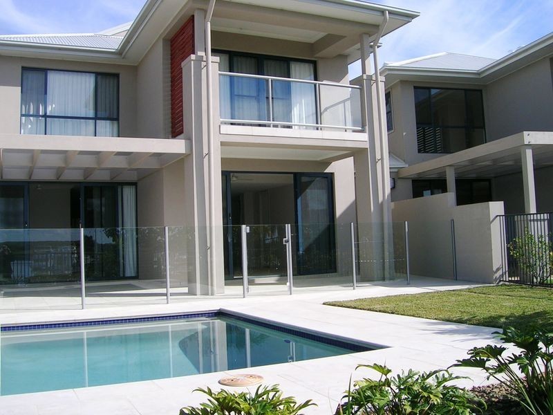 18 Brindabella Close, Coomera Waters QLD 4209