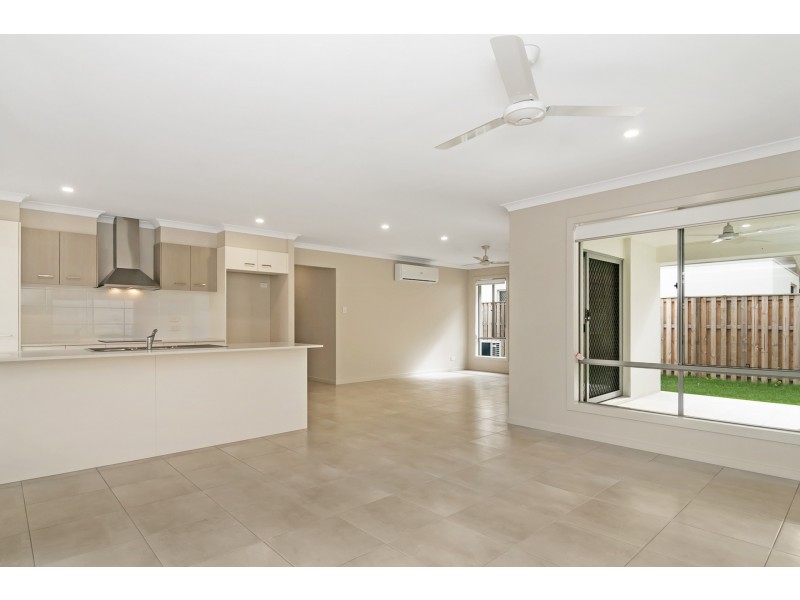 49 Moorinya Circuit, Pimpama QLD 4209