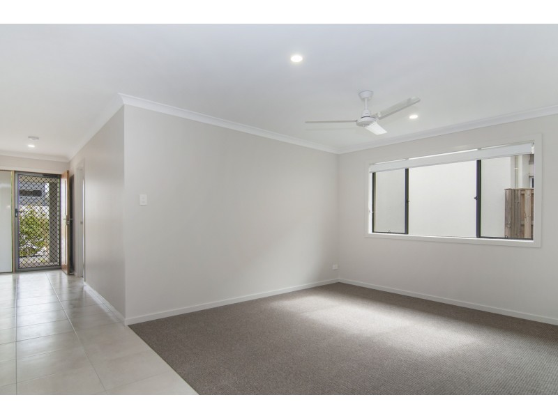 49 Moorinya Circuit, Pimpama QLD 4209