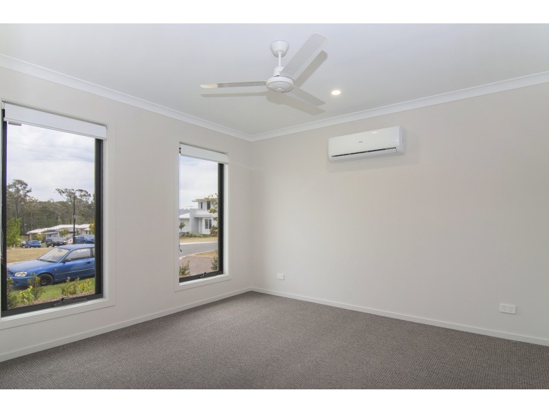 49 Moorinya Circuit, Pimpama QLD 4209