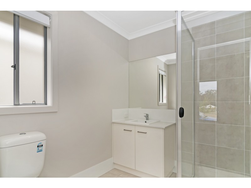 49 Moorinya Circuit, Pimpama QLD 4209