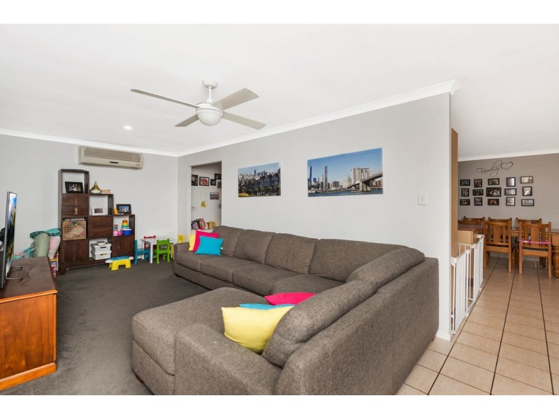 4 Ireland Way, Upper Coomera QLD 4209