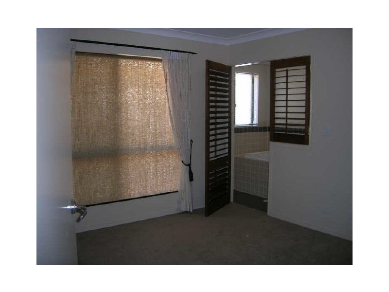 16 Nightjar Dr, Sommerton Ridge, Upper Coomera QLD 4209