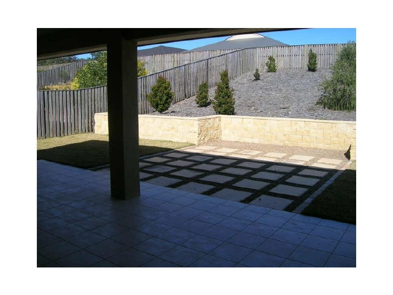 16 Nightjar Dr, Sommerton Ridge, Upper Coomera QLD 4209