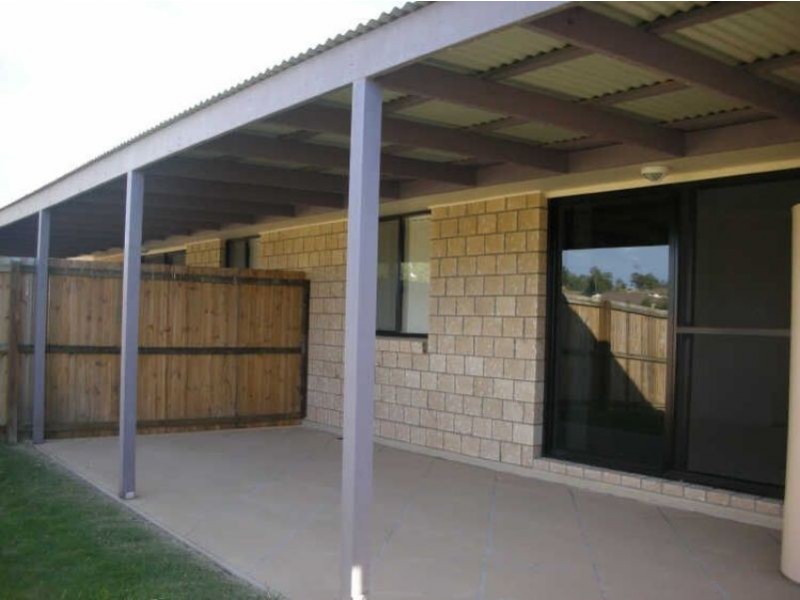 2/17 Moss Terrace, Pimpama QLD 4209