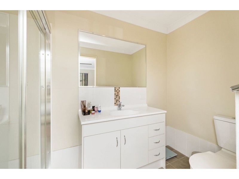 5 Freestone Drive, Upper Coomera QLD 4209