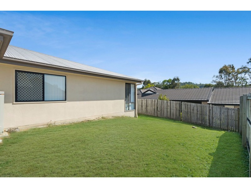 5 Freestone Drive, Upper Coomera QLD 4209