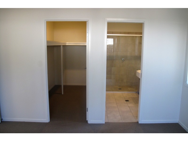 18 Paperbark Crescent, Coomera QLD 4209