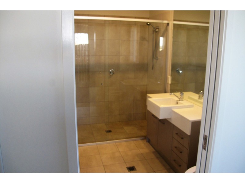 18 Paperbark Crescent, Coomera QLD 4209