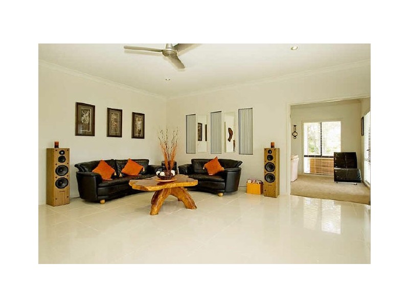 98 Rivermeadows Drive, Upper Coomera QLD 4209