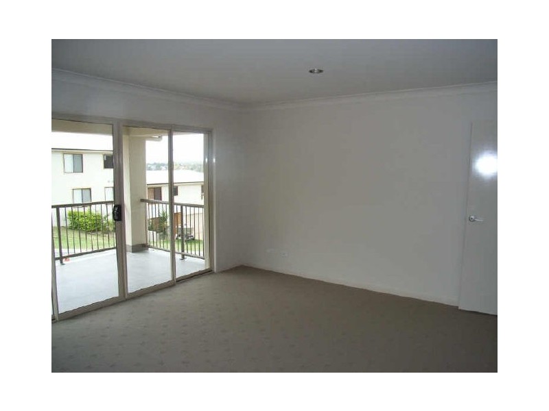 1/50 Bluetail Crescent, Upper Coomera QLD 4209