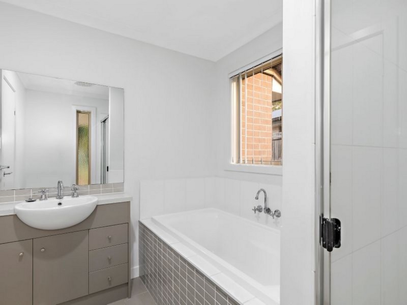 26 Seashell Avenue, Coomera QLD 4209