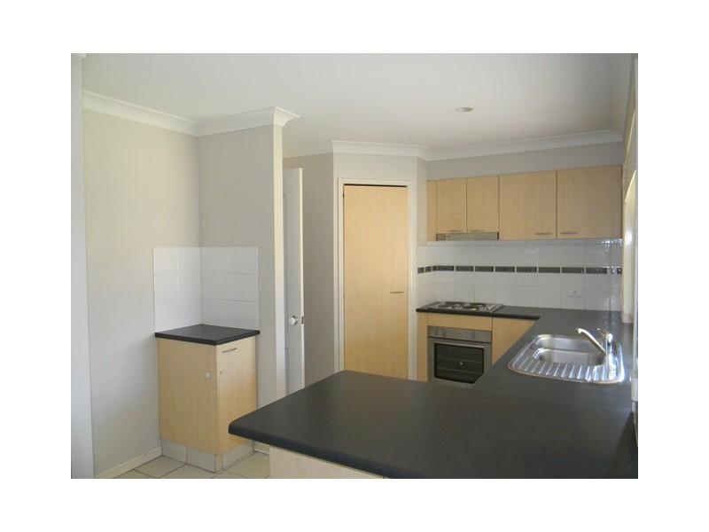 14 Rosefinch Street, Upper Coomera QLD 4209