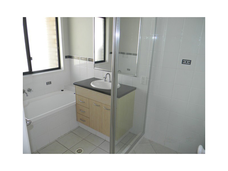 14 Rosefinch Street, Upper Coomera QLD 4209