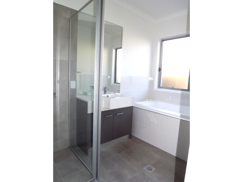 23 Paperbark Crescent, Coomera QLD 4209