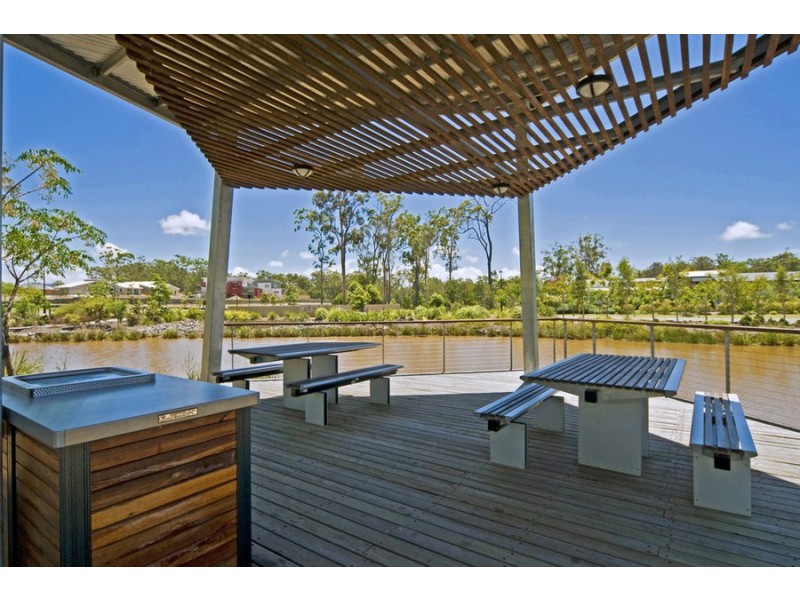 6 Tribulation Crescent, Coomera QLD 4209