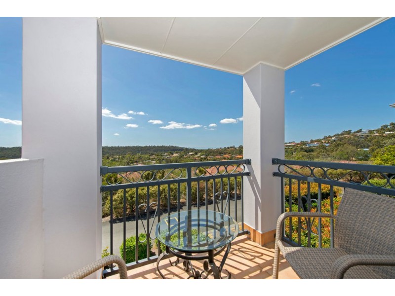 15/1 Hervey Street, Pacific Pines QLD 4211