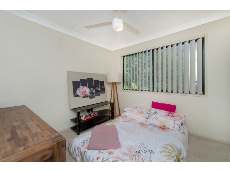 15/1 Hervey Street, Pacific Pines QLD 4211