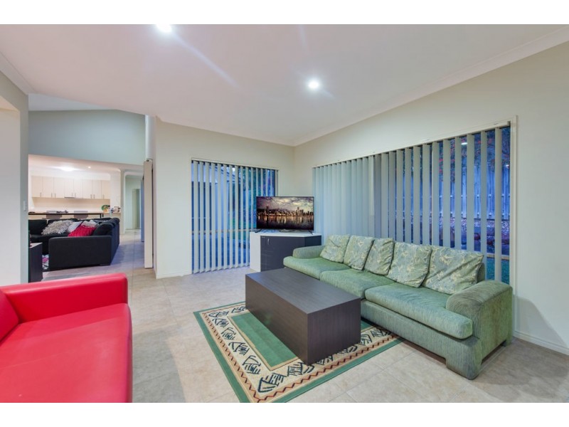 31 Impeccable Circuit, Coomera Waters QLD 4209