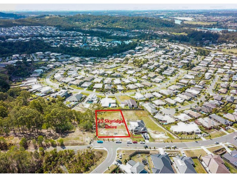 25 Skyridge Drive, Upper Coomera QLD 4209