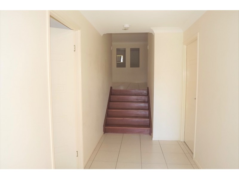 11 Amaray Drive, Upper Coomera QLD 4209