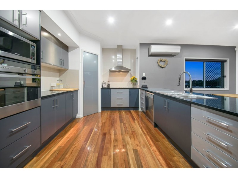 6 Bunjil Place, Upper Coomera QLD 4209