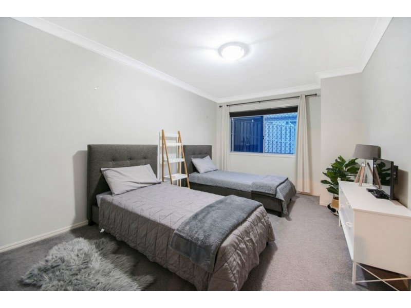 6 Bunjil Place, Upper Coomera QLD 4209