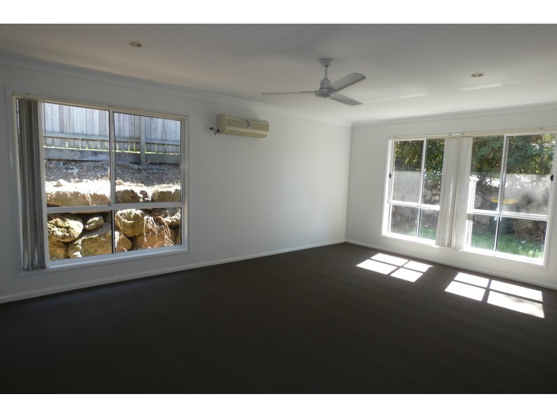 12 Macdonald Avenue, Upper Coomera QLD 4209