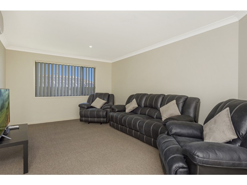 15 Hasemann Crescent, Upper Coomera QLD 4209