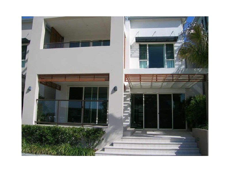 34 Brindabella Cl, Coomera Waters, Coomera QLD 4209