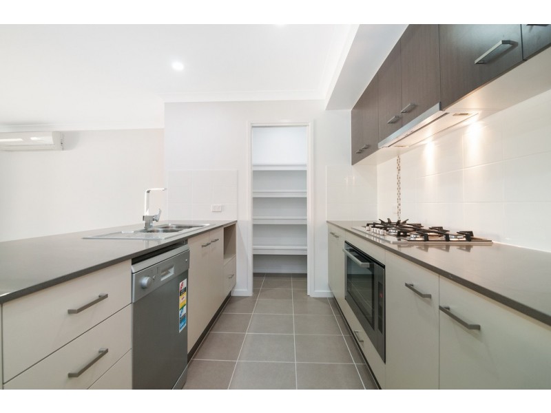 36 Longstaff Street, Pimpama QLD 4209