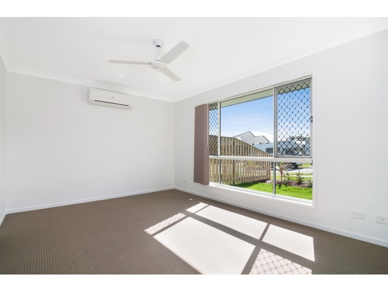 36 Longstaff Street, Pimpama QLD 4209