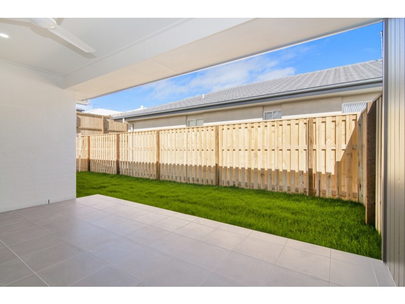 36 Longstaff Street, Pimpama QLD 4209