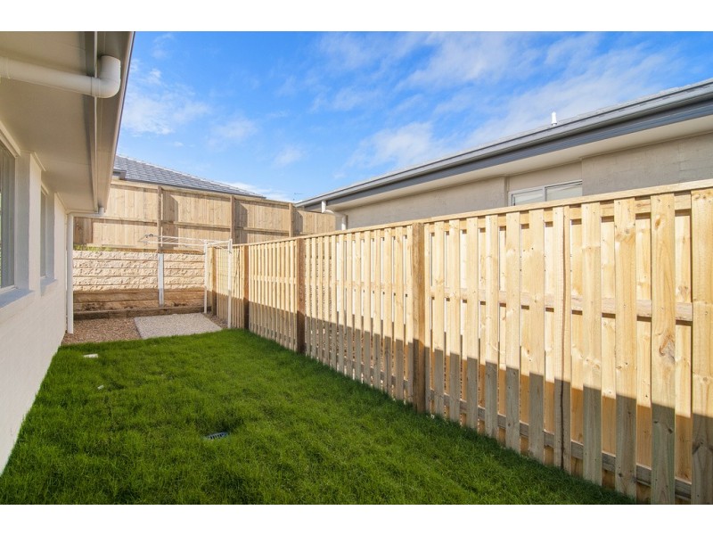 36 Longstaff Street, Pimpama QLD 4209