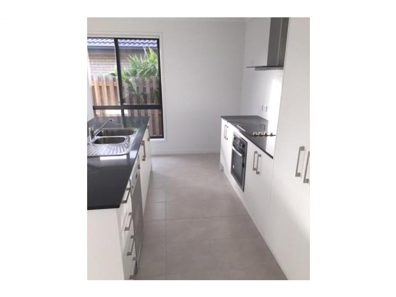 38 William Boulevard, Pimpama QLD 4209