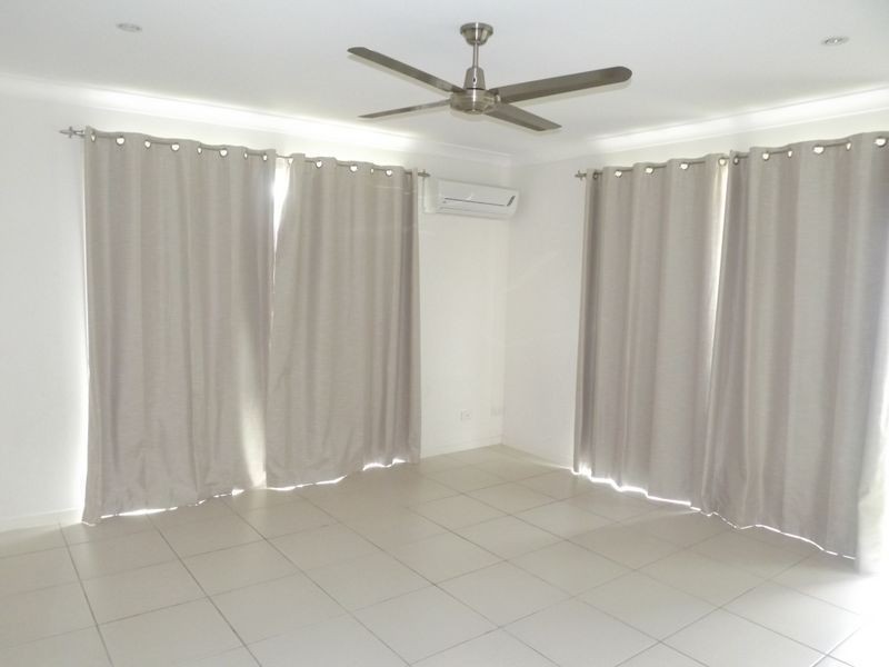 6 Runway Drive, Upper Coomera QLD 4209