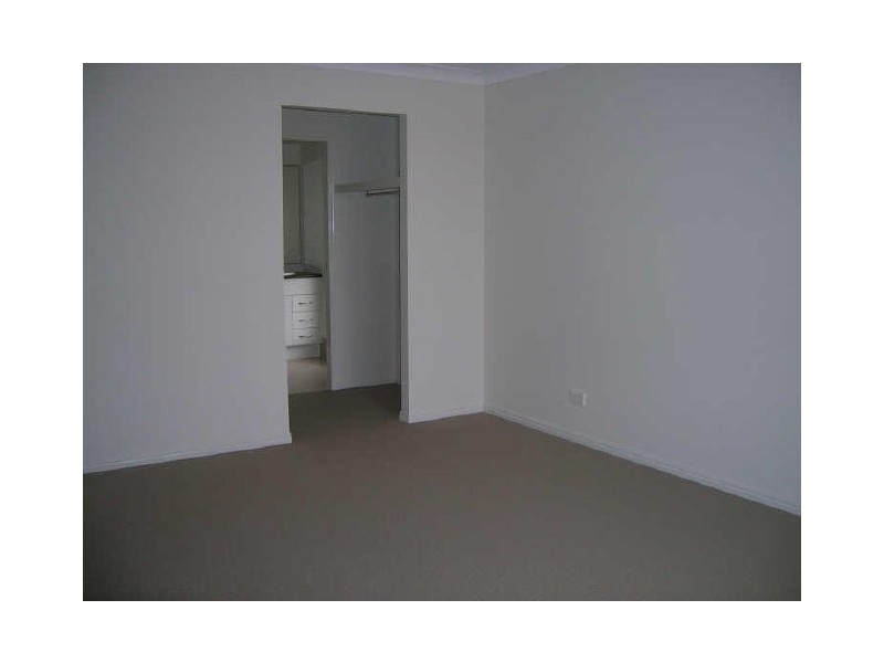 16 Krystle Court, Upper Coomera QLD 4209