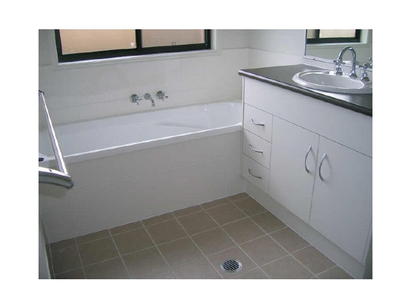 16 Krystle Court, Upper Coomera QLD 4209