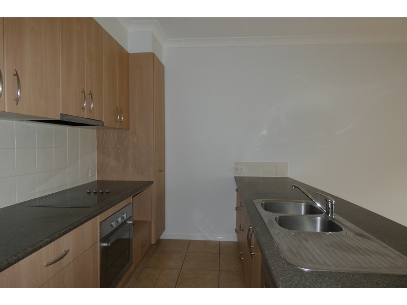 1/15 Stacer Street, Upper Coomera QLD 4209