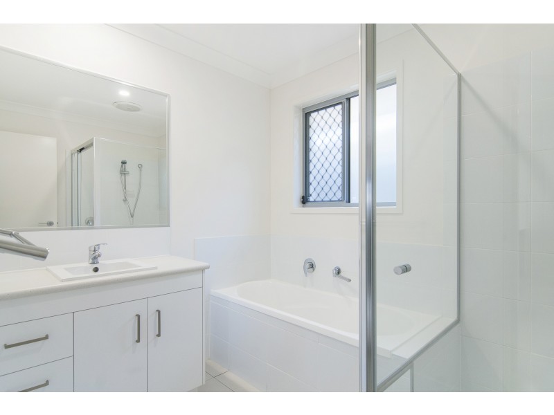 54 Taurus Circuit, Coomera QLD 4209