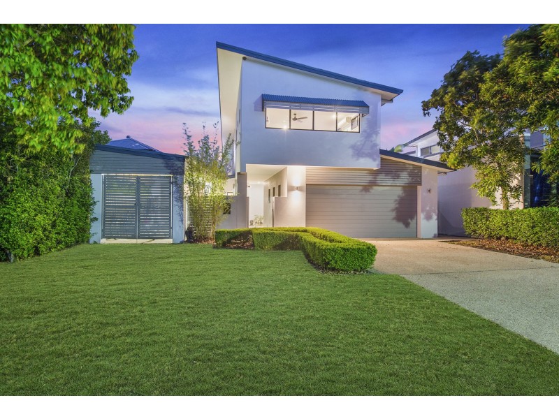 7 Ripple Court, Coomera Waters QLD 4209