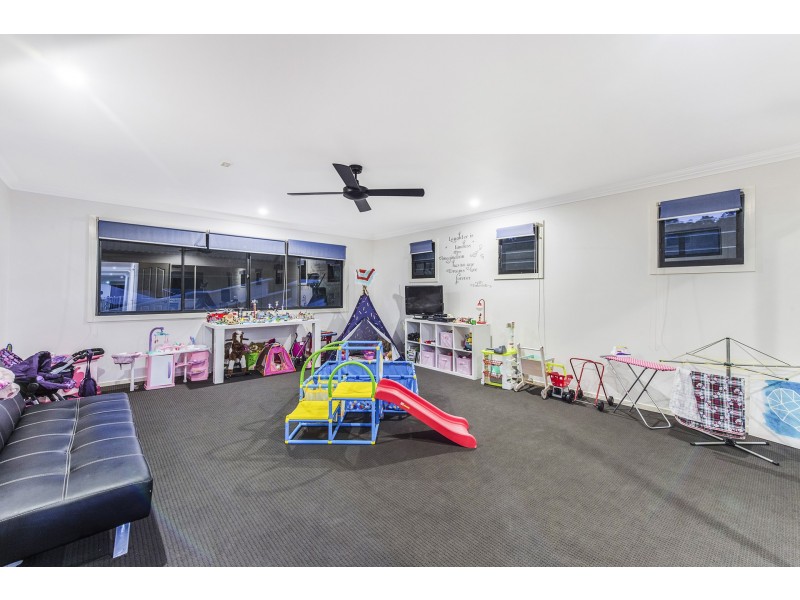 7 Ripple Court, Coomera Waters QLD 4209