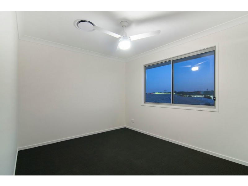 2 Oxenford Place, Oxenford QLD 4210