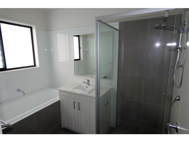 19 Oxford Street, Pimpama QLD 4209