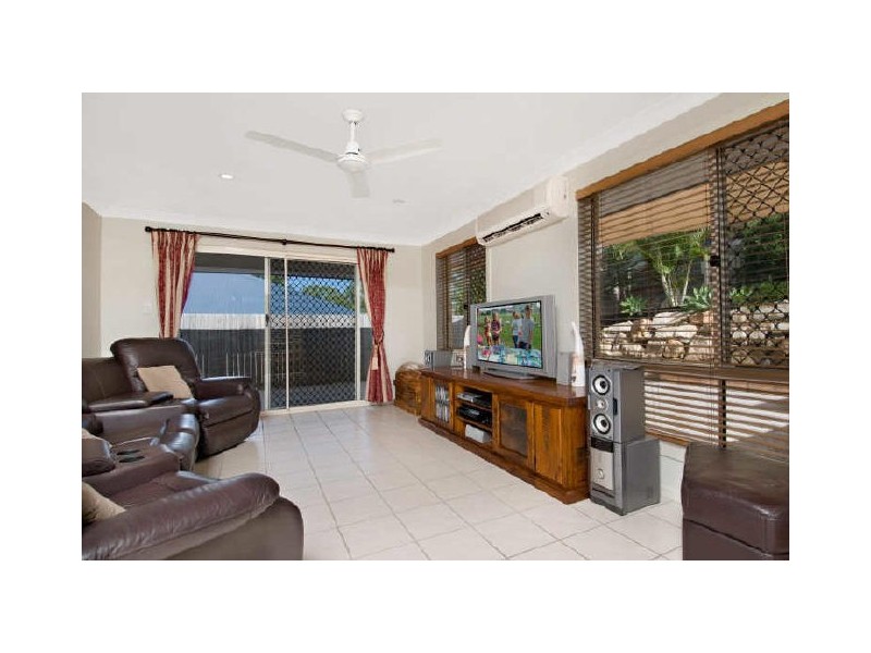 3 Worth Court, Upper Coomera QLD 4209