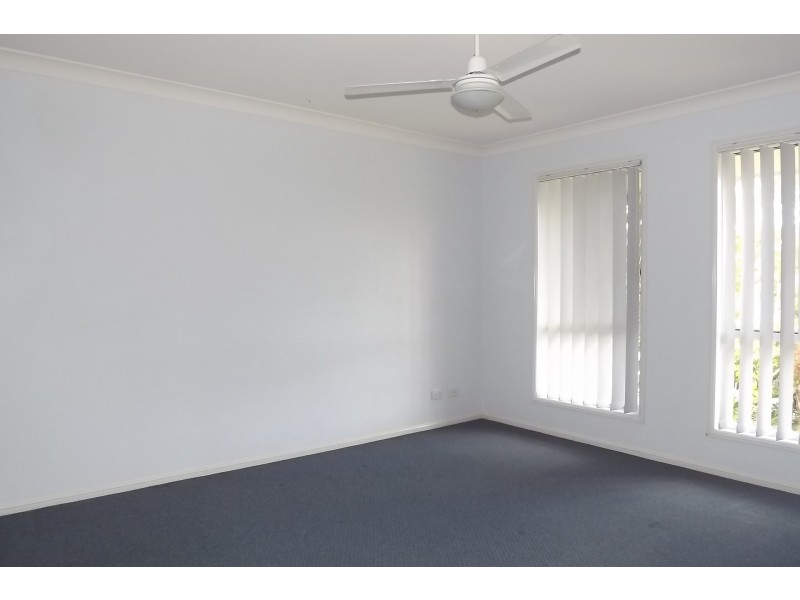 43 Nicola Way, Upper Coomera QLD 4209