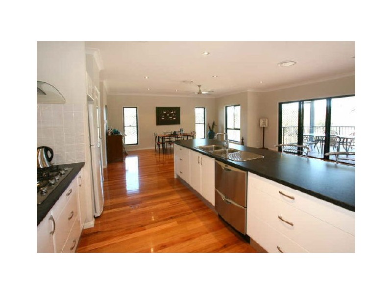 17 Islandview Terrace, Ormeau Hills QLD 4208