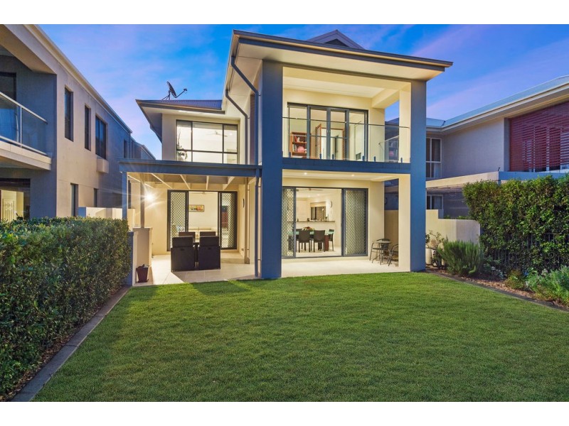 14 Brindabella Close, Coomera Waters QLD 4209