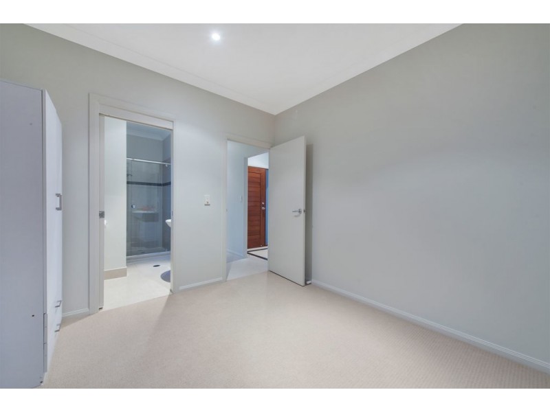 14 Brindabella Close, Coomera Waters QLD 4209