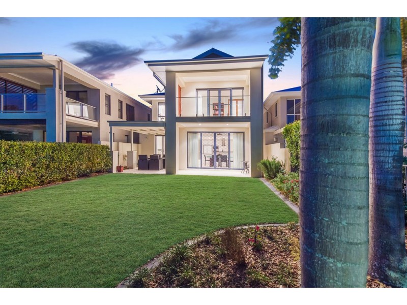 14 Brindabella Close, Coomera Waters QLD 4209